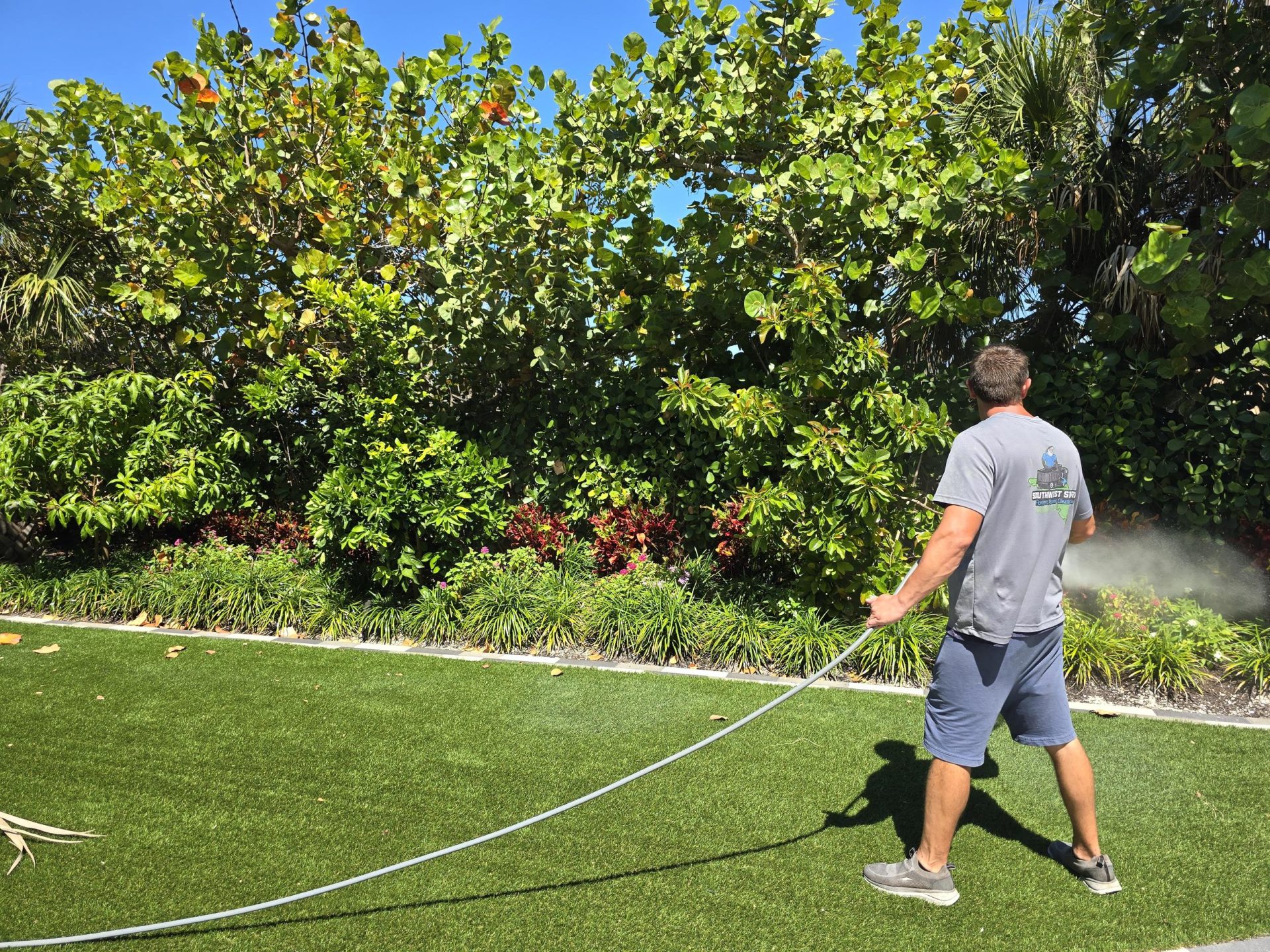 1 John Ringling Way Property Management Quarterly House Wash (16)