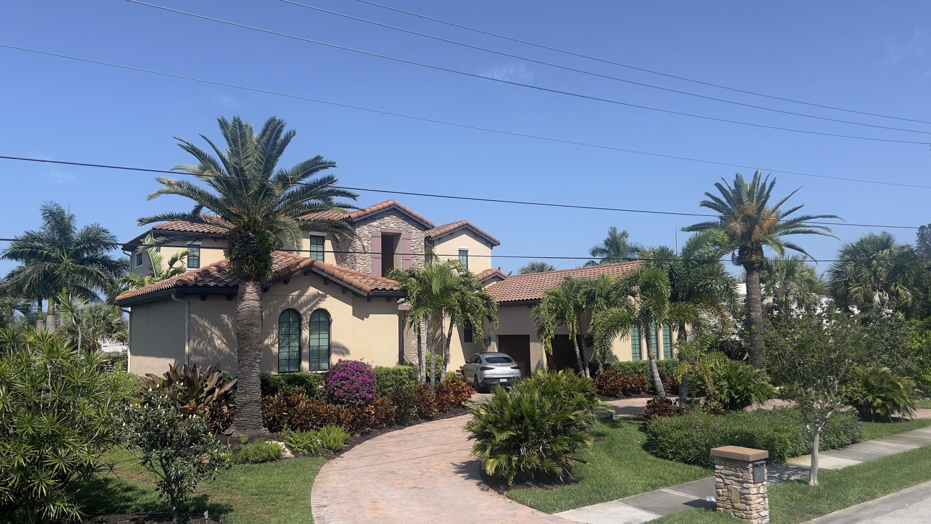 3606 Tangier dr sarasota tile roof after pressure wash (26)