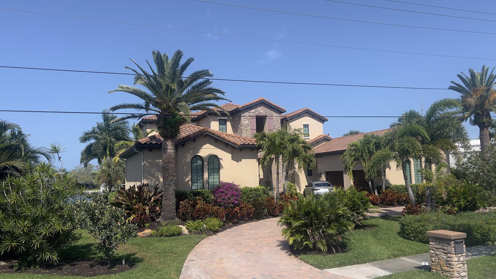 3606 Tangier dr sarasota tile roof after pressure wash (39)